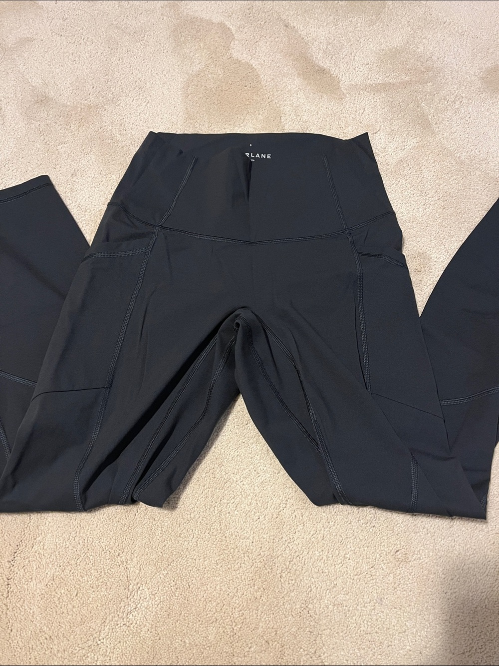 Everlane Perform Leggings - size S